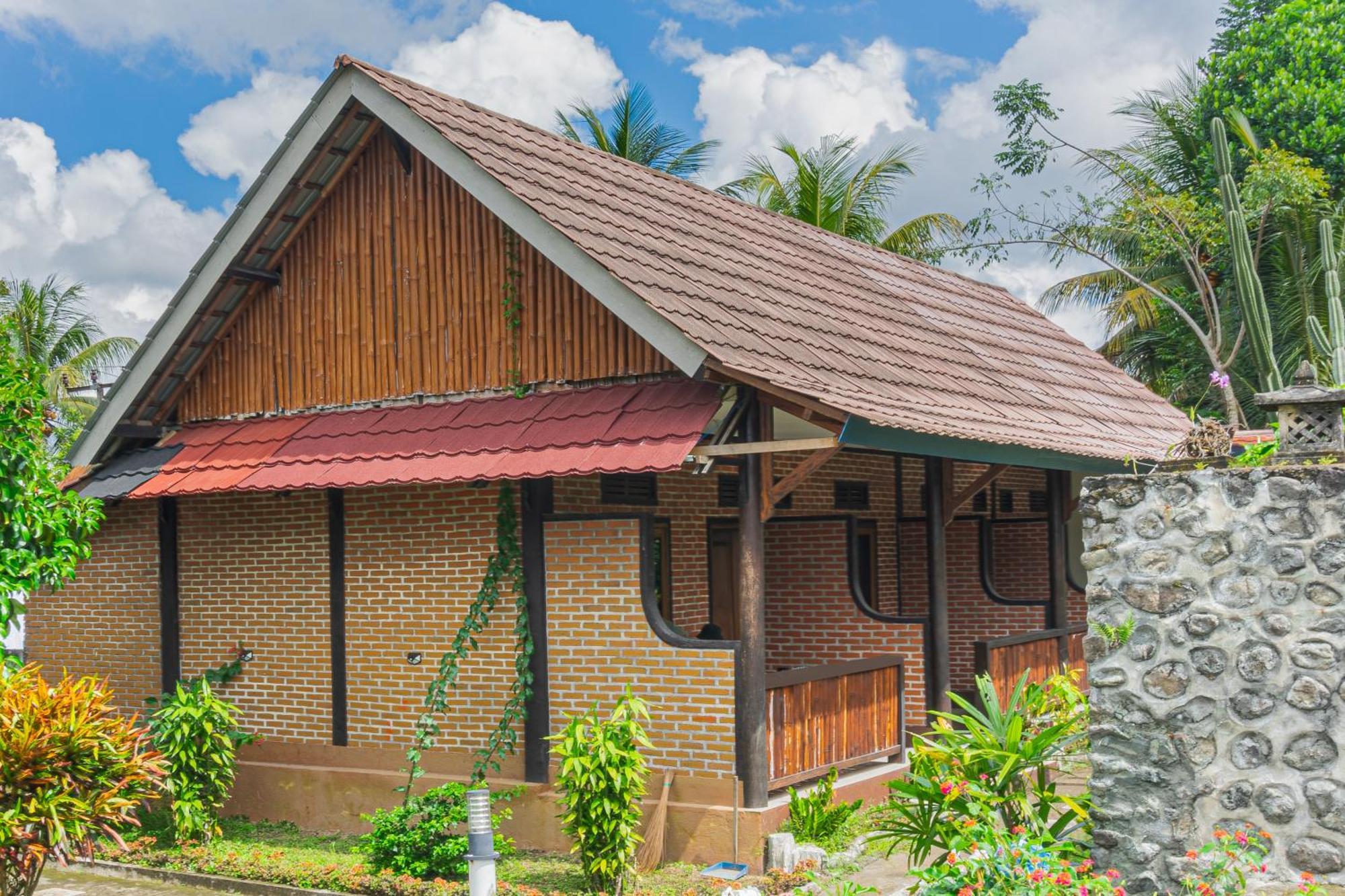 Green Orry Inn Tetebatu Exterior photo